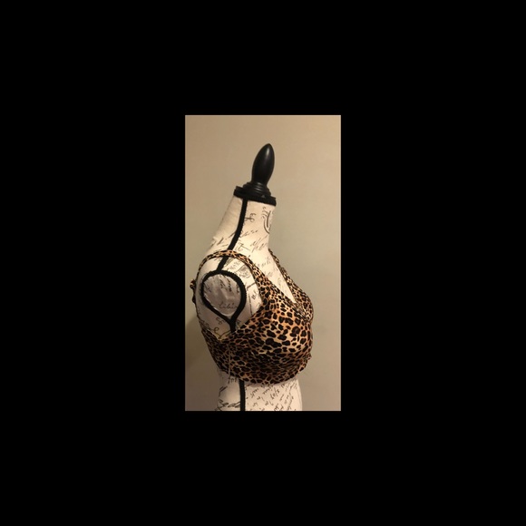 Two new sweet temptation bras - Picture 12 of 13